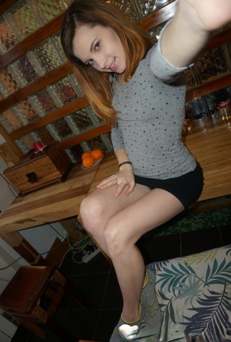 Fati̇h Escort Sıcak ve Samimi Bayan Rüya